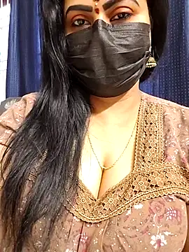 Snapshot of honey-flower chatting on 19, 1, 2026 honey-flower online show from 19, 1, 2026