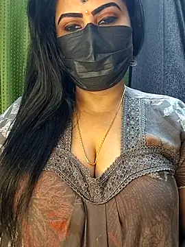 Snapshot of honey-flower chatting on 26, 2, 2026 honey-flower online show from 26, 2, 2026