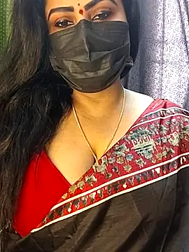 Snapshot of honey-flower chatting on 4, 3, 2026 honey-flower online show from 4, 3, 2026