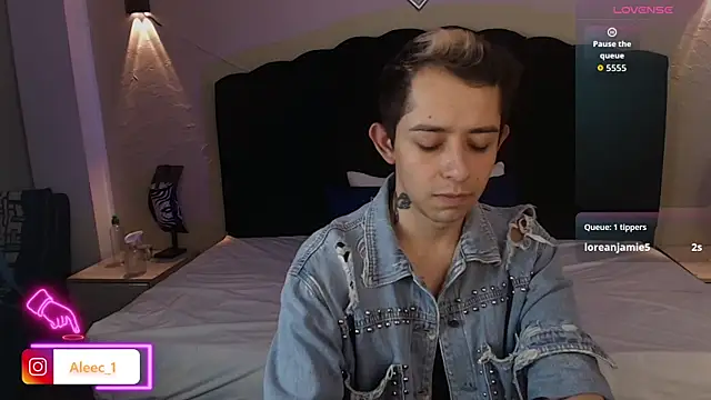 Aleecandrews online show from 11, 9, 2025