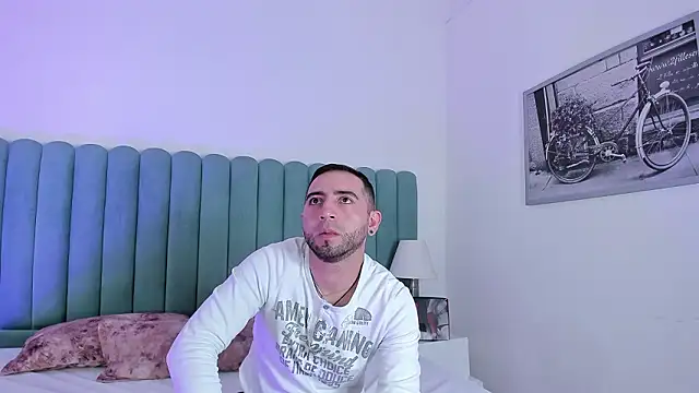 Lushian  online show from 4, 2, 2026