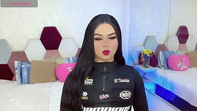 kushina uzumaki75 online show from 6, 11, 2025