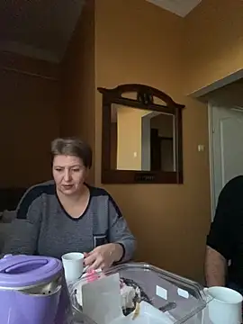 ReginaAndGordon online show from 19, 12, 2025