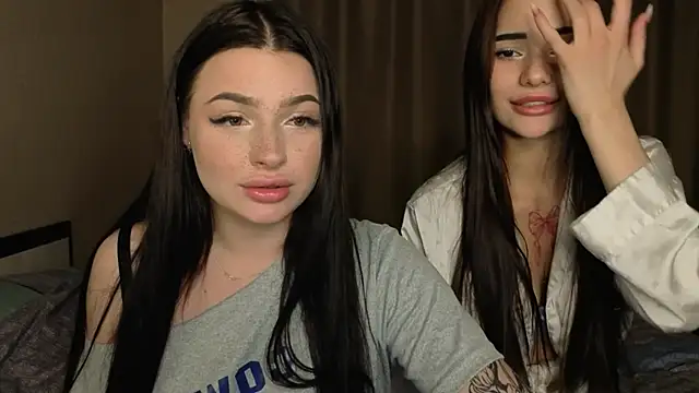 Snapshot of honey_____bunny chatting on 10, 9, 2025 honey     bunny online show from 10, 9, 2025