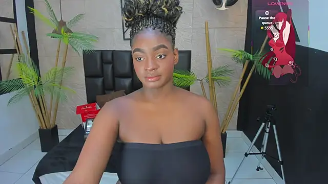 Snapshot of alana_bonny chatting on 19, 9, 2025 alana bonny online show from 19, 9, 2025