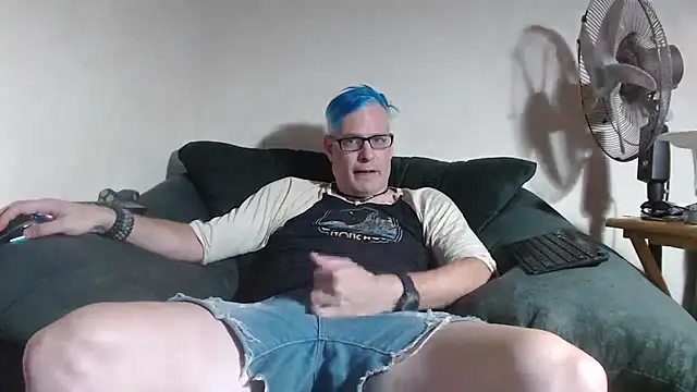 Snapshot of nerdy6 chatting on 7, 7, 2026 nerdy6 online show from 7, 7, 2026