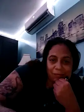 PrettyKittyMia online show from 11, 10, 2025