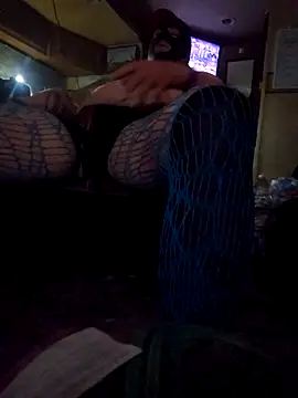 JoeyUhOh online show from 17, 11, 2025