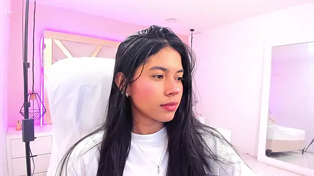 samantaa shy online show from 26, 5, 2026
