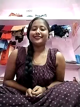 Snapshot of Fun__with__Prity chatting on 24, 9, 2025 Fun  with  Prity online show from 24, 9, 2025