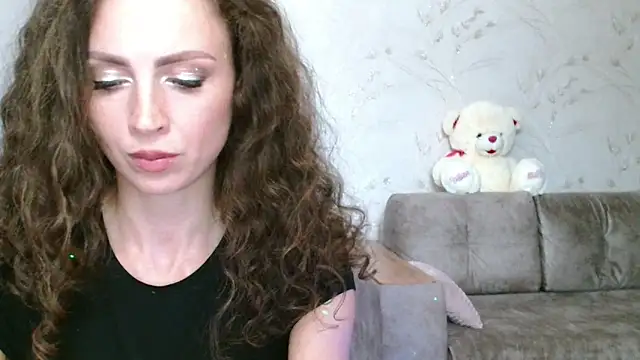 Amber Carrol online show from 1, 4, 2026