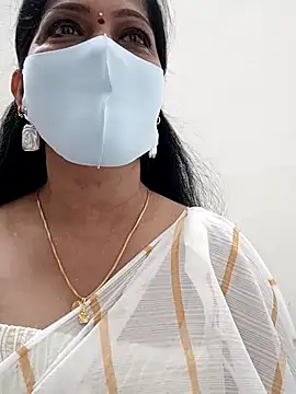 shivani27 online show from 15, 9, 2025