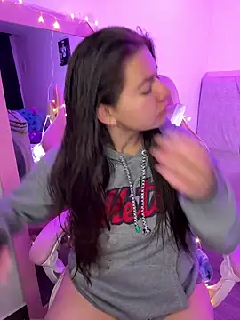 Snapshot of Stepha_babe chatting on 21, 12, 2025 Stepha babe online show from 21, 12, 2025