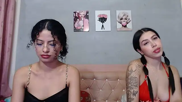 Adut Akech online show from 20, 9, 2025