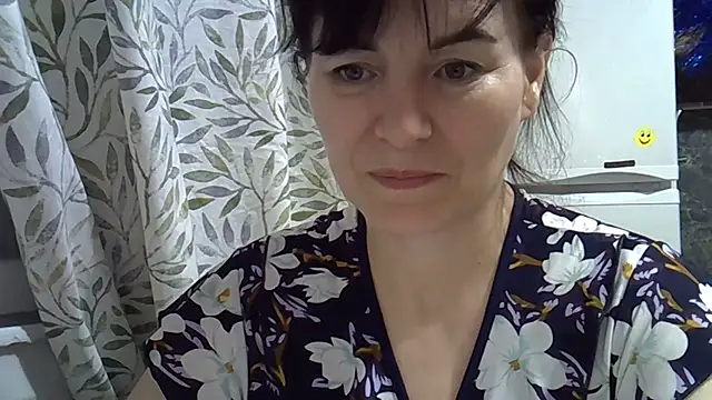 Krystal 82 online show from 10, 1, 2026