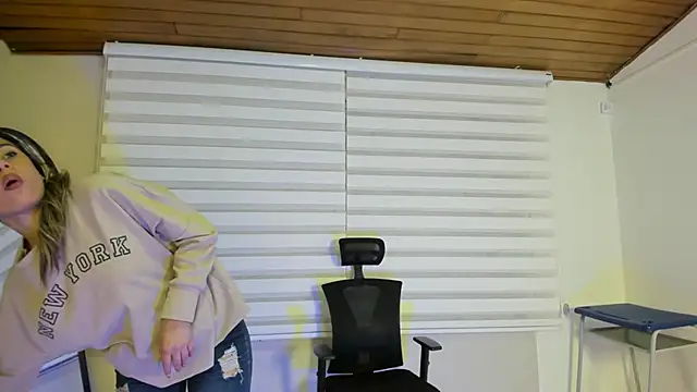 Rachell criss online show from 13, 11, 2025