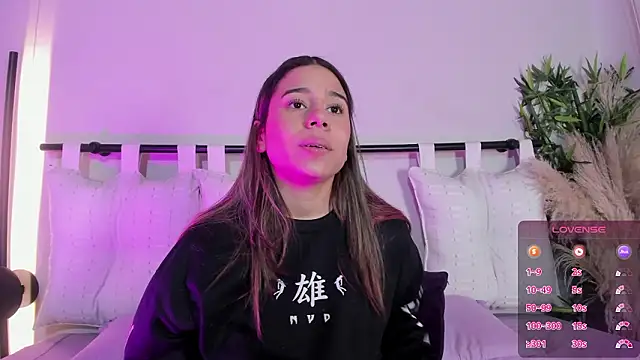 Rachell criss online show from 3, 2, 2026