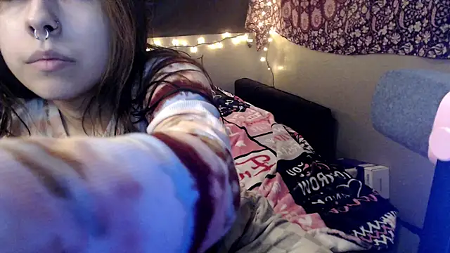 Snapshot of London_Ray chatting on 27, 6, 2026 London Ray online show from 27, 6, 2026