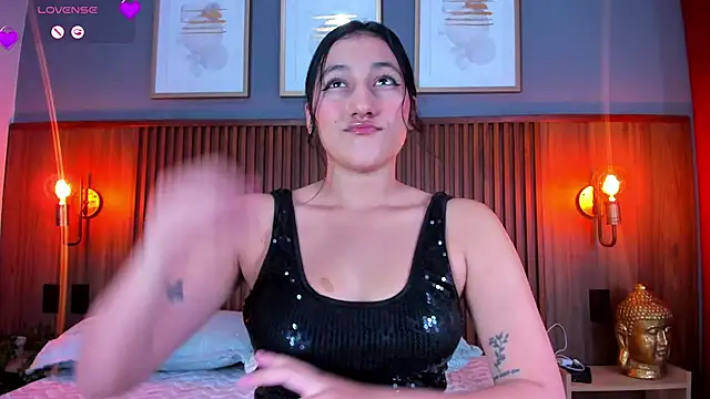 Tammys4 online show from 15, 1, 2026