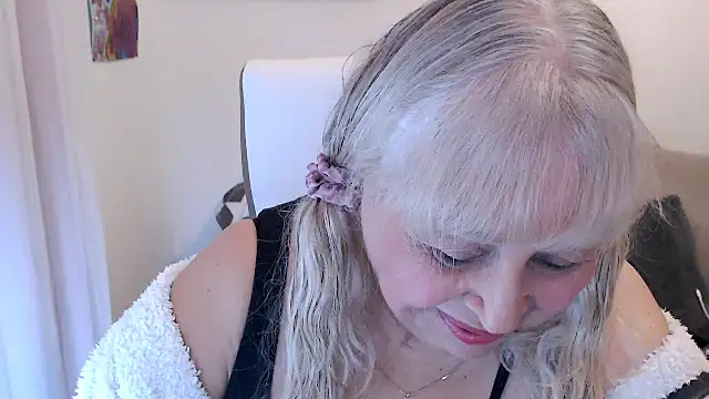 Snapshot of SusiLifeXXX chatting on 22, 10, 2025 SusiLifeXXX online show from 22, 10, 2025