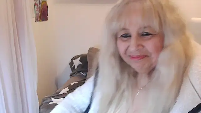 Snapshot of SusiLifeXXX chatting on 1, 11, 2025 SusiLifeXXX online show from 1, 11, 2025