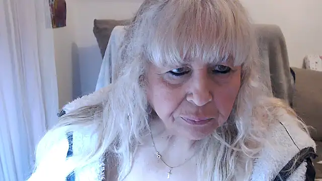 Snapshot of SusiLifeXXX chatting on 7, 11, 2025 SusiLifeXXX online show from 7, 11, 2025