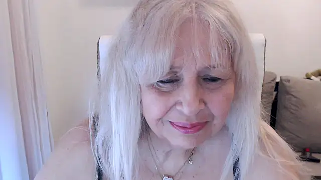 Snapshot of SusiLifeXXX chatting on 8, 1, 2026 SusiLifeXXX online show from 8, 1, 2026