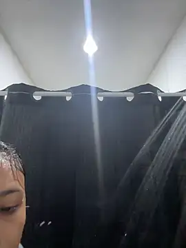 Nia Desire online show from 27, 9, 2025