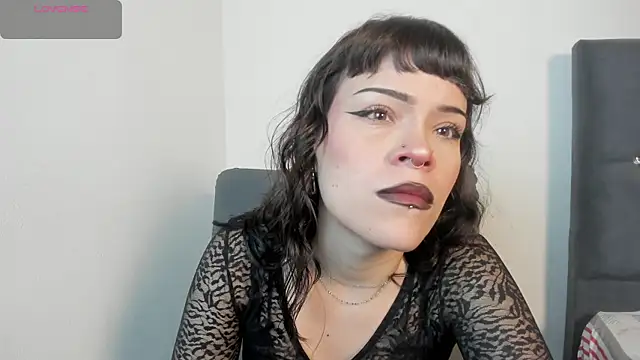 Snapshot of Seijacu chatting on 3, 12, 2025 Seijacu online show from 3, 12, 2025