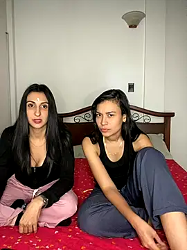 Snapshot of Saloriz_Col chatting on 2, 12, 2025 Saloriz Col online show from 2, 12, 2025