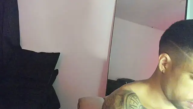 ThiagoLugo online show from 3, 11, 2025