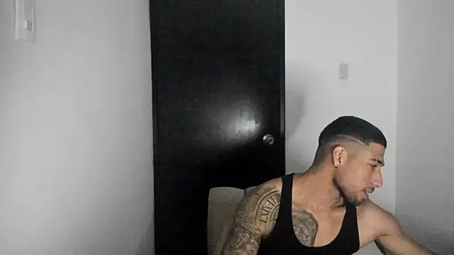 Snapshot of ThiagoLugo chatting on 27, 4, 2026 ThiagoLugo online show from 27, 4, 2026