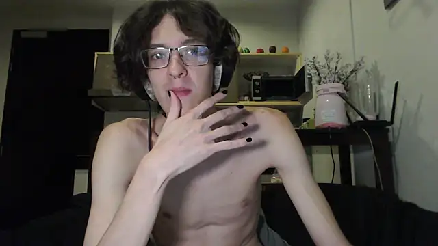 LovesomeCookie online show from 7, 10, 2025