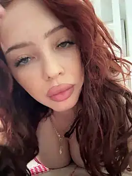 Hannah xBaby online show from 3, 10, 2025