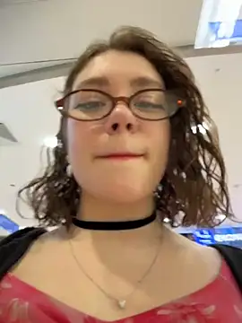 lucy-joy online show from 27, 11, 2025