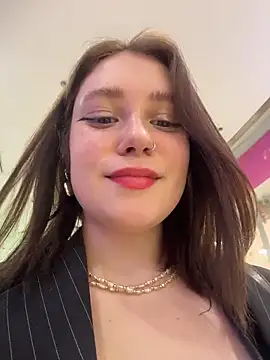 lucy-joy online show from 22, 12, 2025