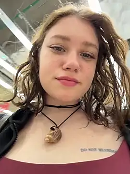 lucy-joy online show from 12, 4, 2026