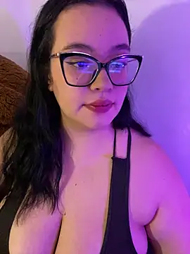 Snapshot of Emily_Taylor2 chatting on 14, 9, 2025 Emily Taylor2 online show from 14, 9, 2025