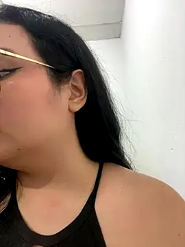 Snapshot of Emily_Taylor2 chatting on 28, 9, 2025 Emily Taylor2 online show from 28, 9, 2025