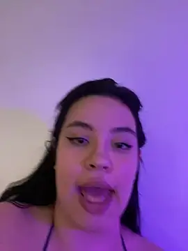 Snapshot of Emily_Taylor2 chatting on 5, 10, 2025 Emily Taylor2 online show from 5, 10, 2025