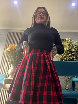 KoraSweett online show from 4, 11, 2025