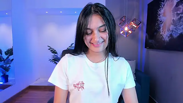 AidaJones online show from 7, 10, 2025