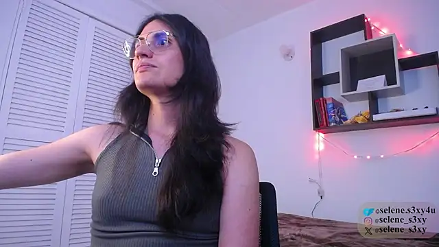 selene s3x online show from 20, 12, 2025