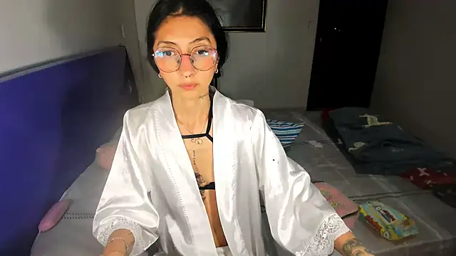 Anais lux online show from 29, 7, 2026