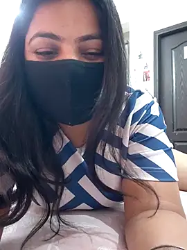 Snapshot of Aavya_007 chatting on 8, 3, 2026 Aavya 007 online show from 8, 3, 2026