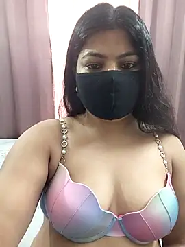 Snapshot of Aavya_007 chatting on 2, 4, 2026 Aavya 007 online show from 2, 4, 2026