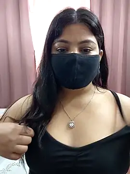 Snapshot of Aavya_007 chatting on 7, 4, 2026 Aavya 007 online show from 7, 4, 2026