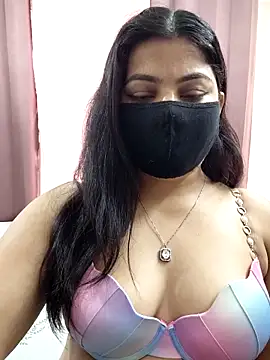 Snapshot of Aavya_007 chatting on 8, 4, 2026 Aavya 007 online show from 8, 4, 2026