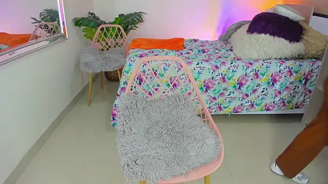 LusyKitty online show from 23, 10, 2025