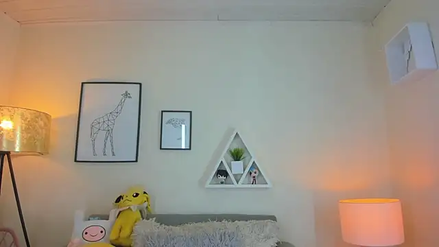 LusyKitty online show from 15, 12, 2025